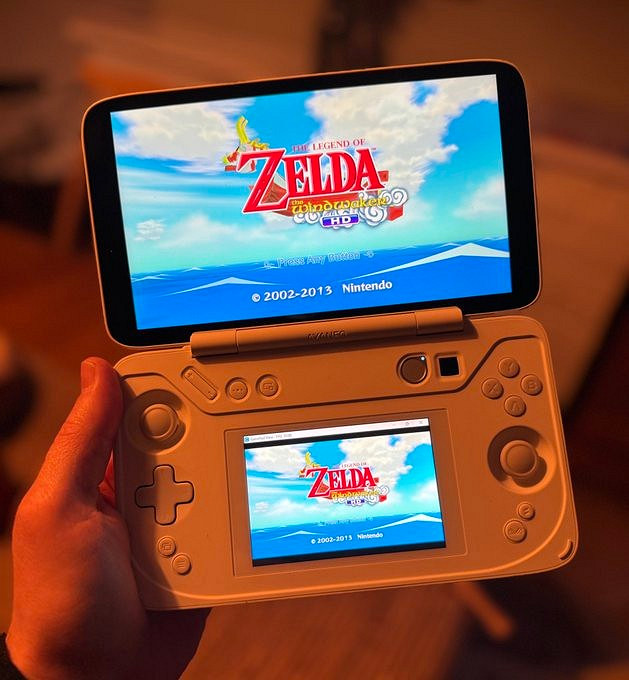 中國大陸研發雙屏Win掌機國外火了！7840U玩高清3DS遊戲爽爆