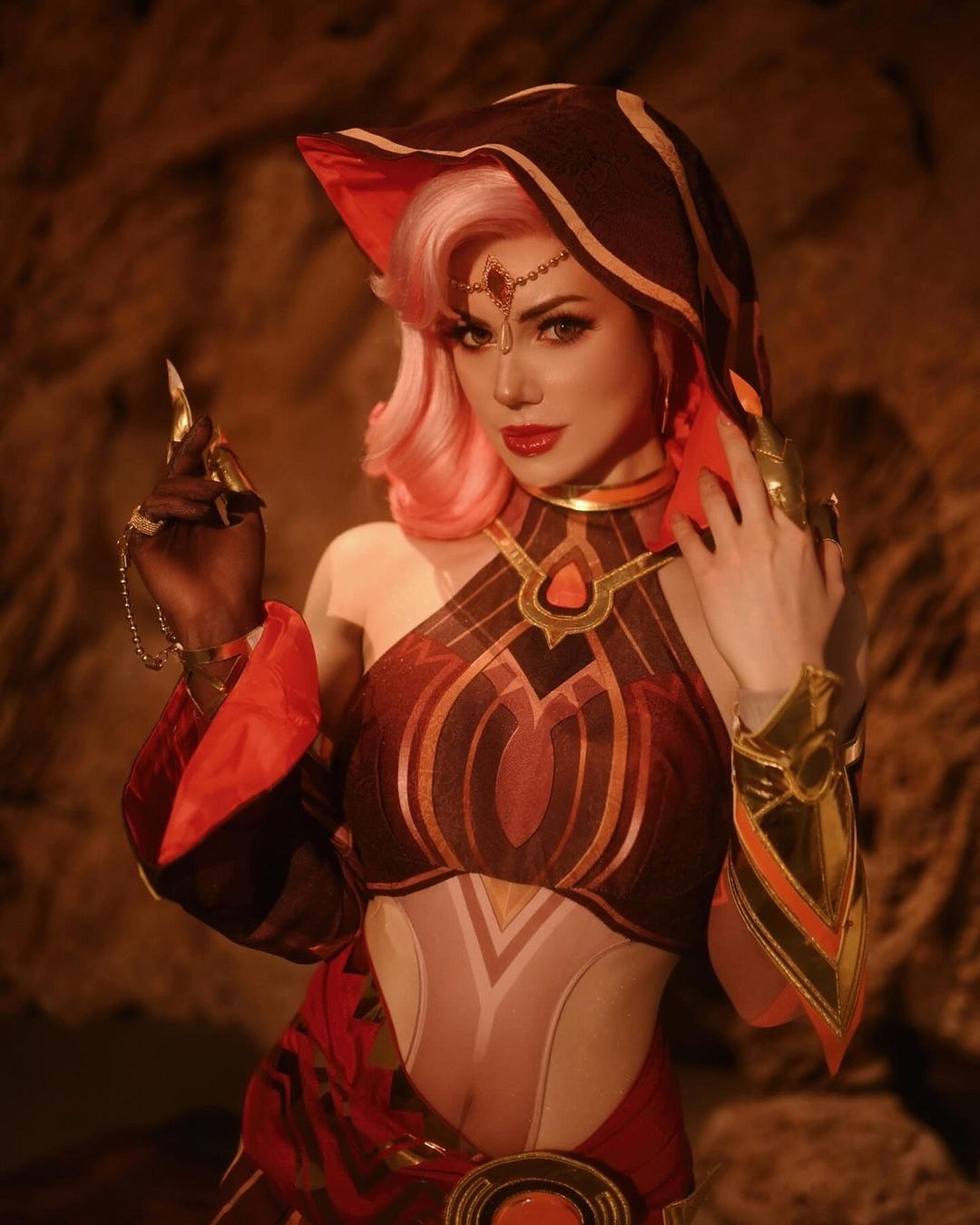 國外美女COS《原神》芭別爾 成熟性感還原度爆表！