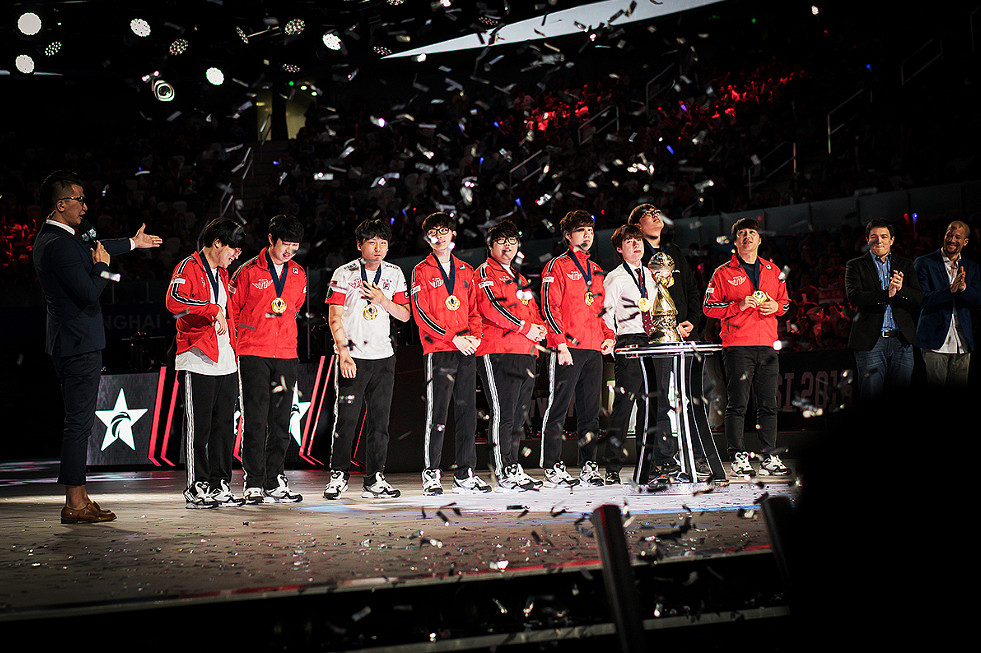 《英雄聯盟》季中冠軍榮耀史：曆屆MSI冠軍戰隊巡禮