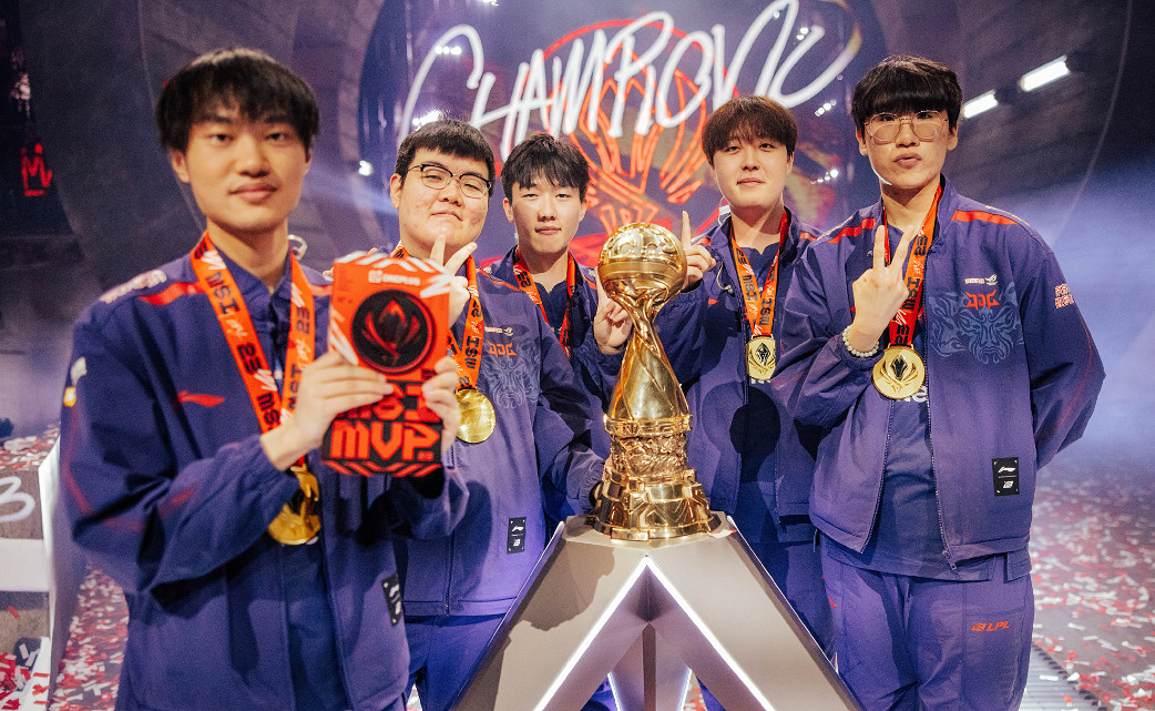 《英雄聯盟》季中冠軍榮耀史：曆屆MSI冠軍戰隊巡禮