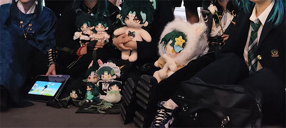 海內外玩家自發為魈舉辦生日會,燈光秀大屏都來了 海內外玩家自發為魈舉辦生日會,燈光秀大屏都來了