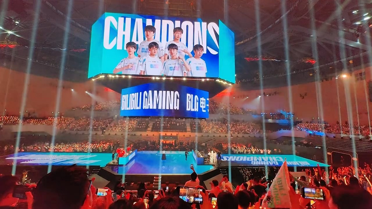 《英雄聯盟》2024 LPL春季賽 BLG 3-1 TES奪冠