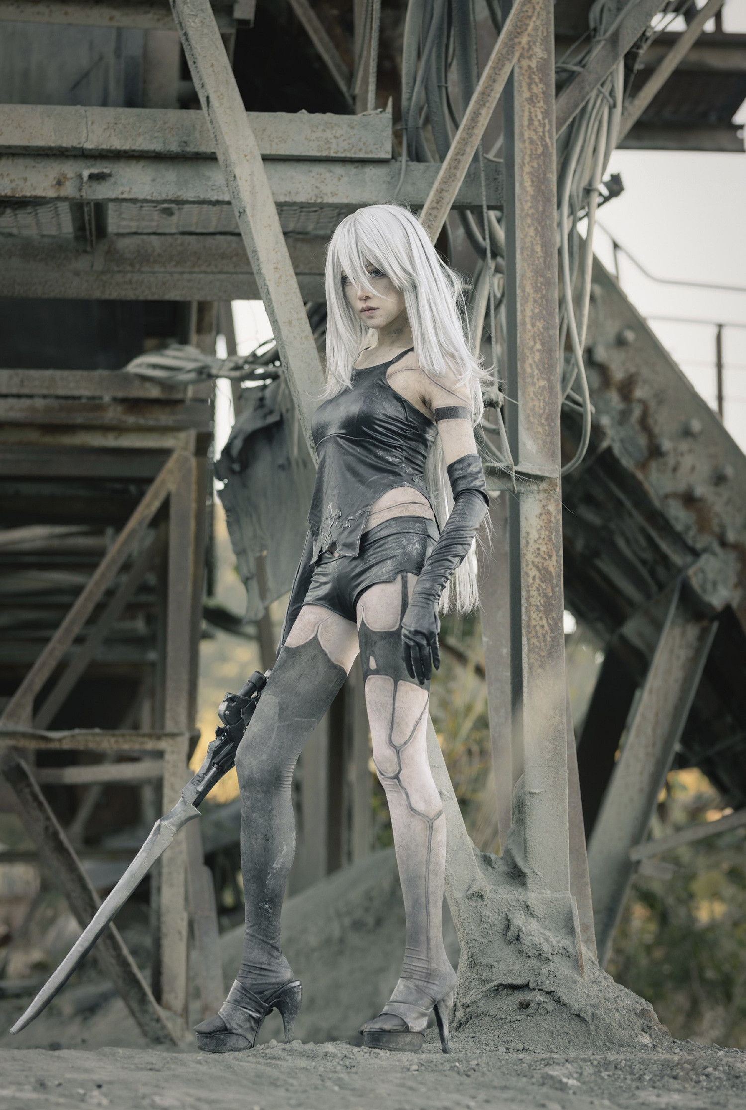 島國小姐姐COS《尼爾》A2 戰損妝容美的驚心動魄！