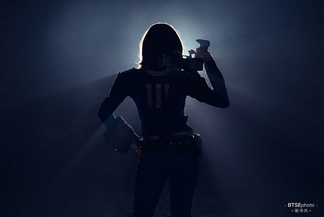 《異塵餘生4》外國美女玩家倖存者神cos圖賞