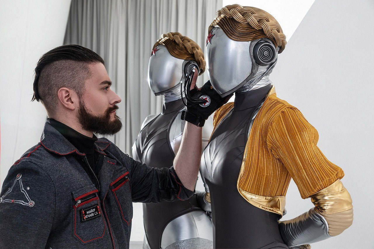 《原子之心》雙子舞伶COS 機械姐妹花走進了現實！