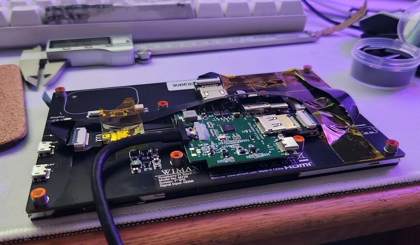 有點NDS那味了！玩家自製“雙屏版”華碩ROG Ally掌機