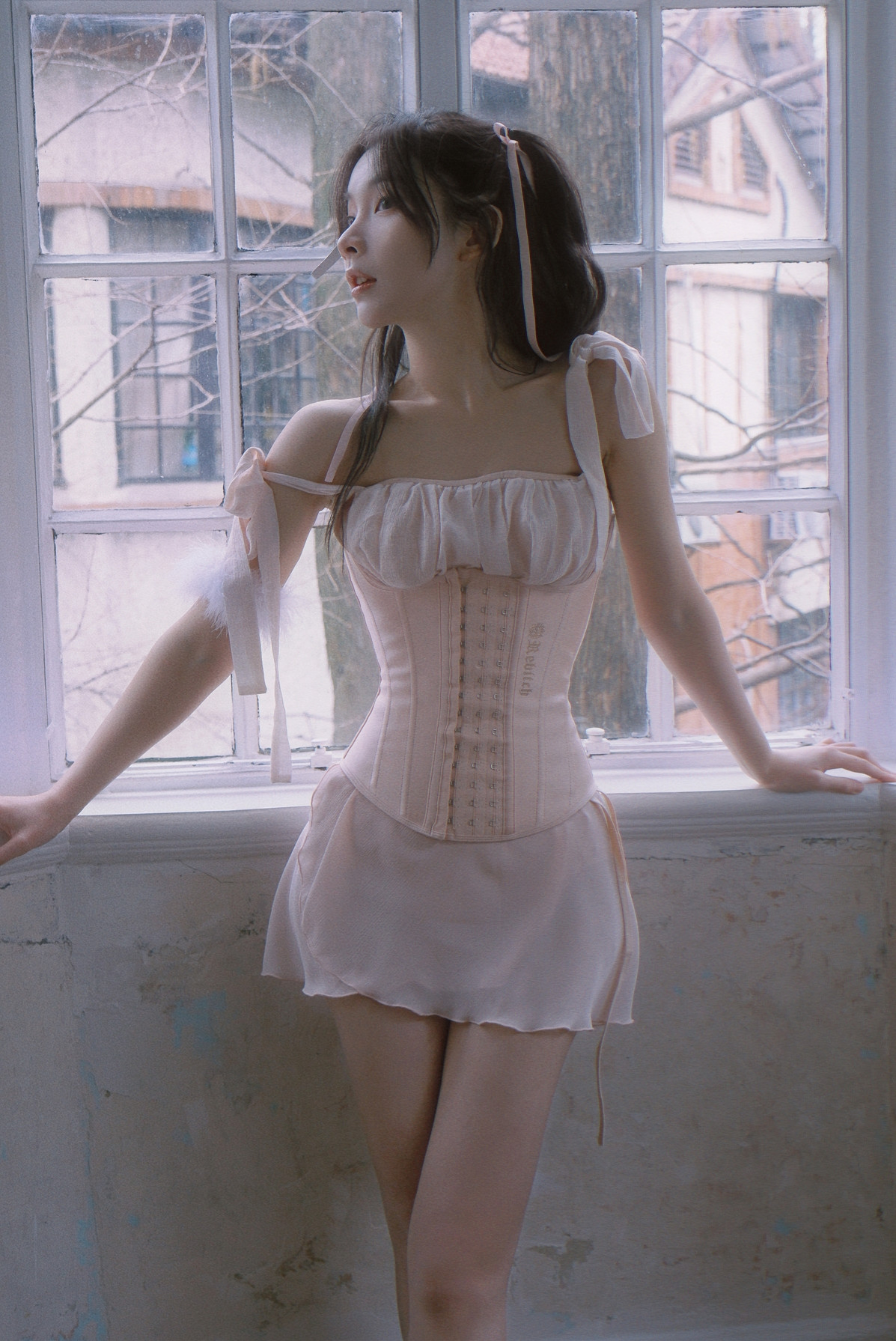 5月15日，《美女，應接不暇》互動影遊，讓你的職場鬥爭與戀愛瞬間更真實