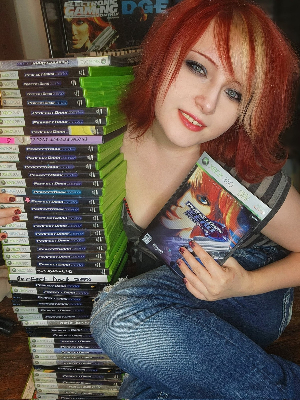 《完美黑暗》中文版實機宣傳片 新舊版女主對比 《完美黑暗》中文版實機宣傳片 新舊版女主對比