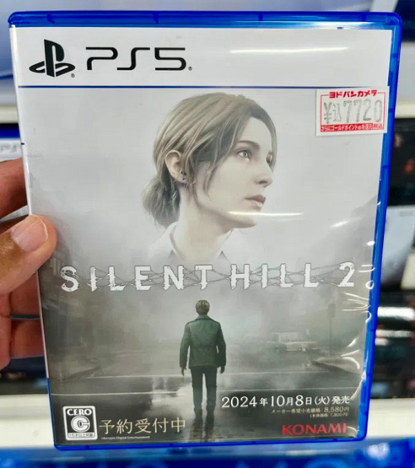 《沉默之丘2重製版》PS5實體盒曝光：背部印有遊戲介紹