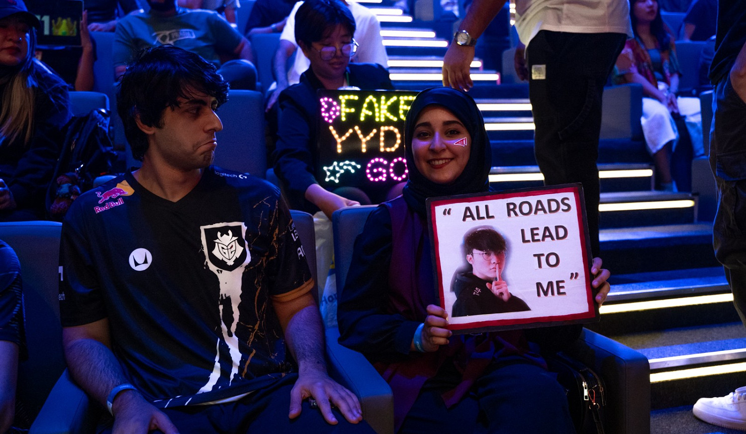 電競世界杯《英雄聯盟》總決賽:T1 3比1 TES奪冠 電競世界杯《英雄聯盟》總決賽:T1 3比1 TES奪冠