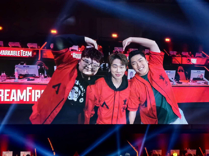 《apex英雄》Roieee百弟宣布離開DF最新消息 《apex英雄》Roieee百弟宣布離開DF最新消息