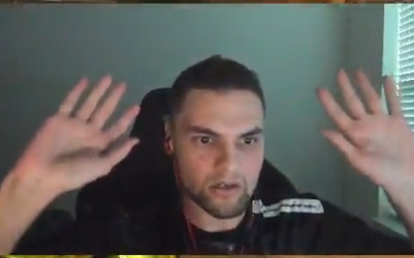 《apex英雄》選手被迫開掛情況介紹