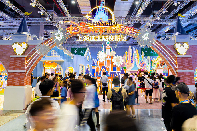 BW 2024:上海迪士尼正式亮相!玲娜貝兒期待與你相遇 BW 2024:上海迪士尼正式亮相!玲娜貝兒期待與你相遇