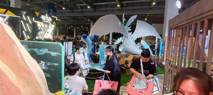 BW 2024：《幻獸帕魯》現場實拍圖賞！搗蛋貓十分可愛