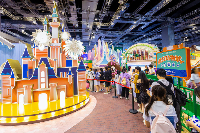 BW 2024:上海迪士尼正式亮相!玲娜貝兒期待與你相遇 BW 2024:上海迪士尼正式亮相!玲娜貝兒期待與你相遇