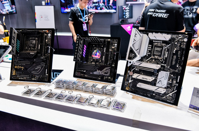 競無止境，信仰集結！ROG玩家國度電競神裝嗨翻BW 2024