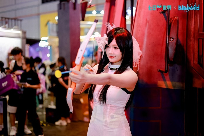 在這次BW漫展上,《七日世界》是怎麽“硬控”了玩家的? 在這次BW漫展上,《七日世界》是怎麽“硬控”了玩家的?