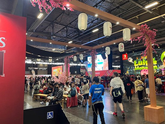 《刺客教條 影》巴黎展會遇冷 展區成休憩區引育碧不滿 《刺客教條 影》巴黎展會遇冷 展區成休憩區引育碧不滿