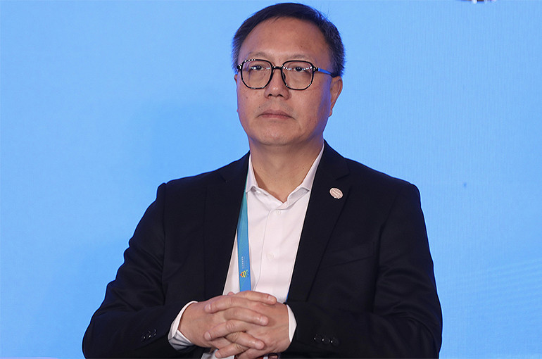 完美世界高層變動：CEO離職 電競業務總裁顧黎明接任