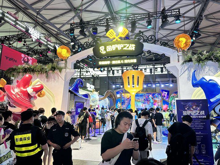 CJ24:《金鏟鏟之戰》和陳澤等主播一起魔法大亂鬥! CJ24:《金鏟鏟之戰》和陳澤等主播一起魔法大亂鬥!
