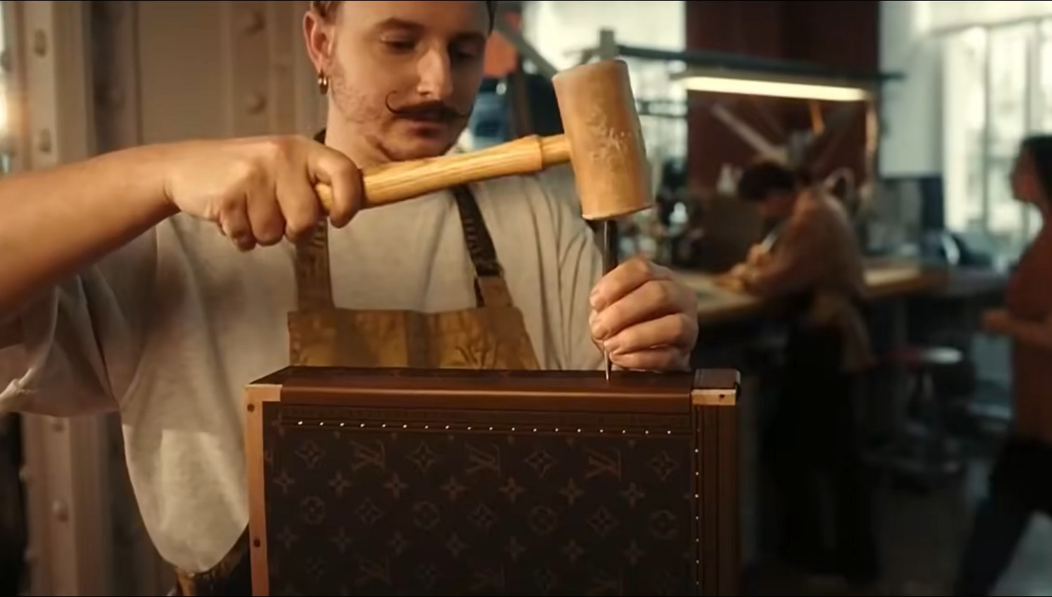 巴黎奧運會開幕式驚現《刺客教條》!飛躍塞納河畔! 巴黎奧運會開幕式驚現《刺客教條》!飛躍塞納河畔!