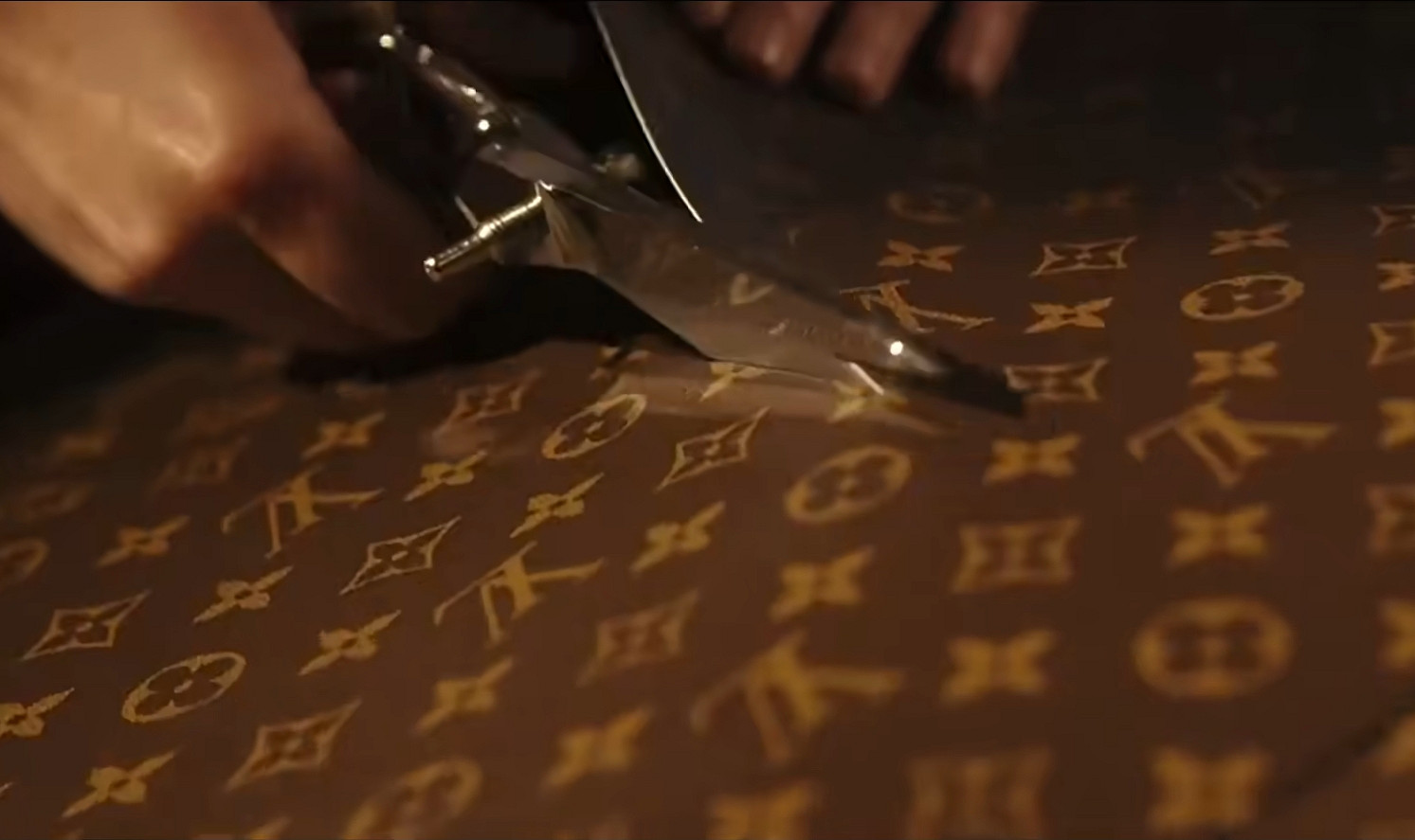 巴黎奧運會開幕式驚現《刺客教條》!飛躍塞納河畔! 巴黎奧運會開幕式驚現《刺客教條》!飛躍塞納河畔!