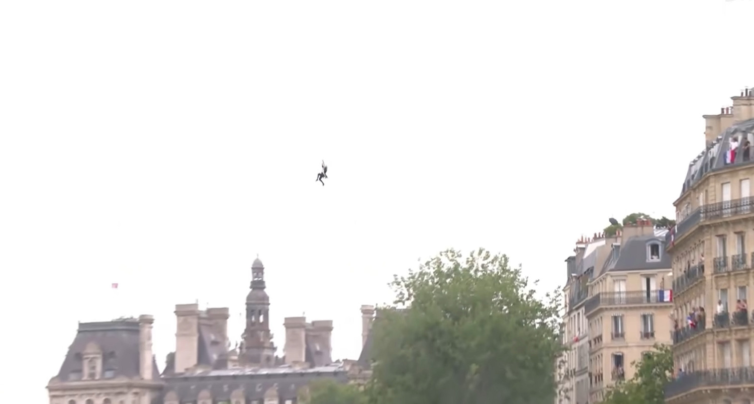 巴黎奧運會開幕式驚現《刺客教條》!飛躍塞納河畔! 巴黎奧運會開幕式驚現《刺客教條》!飛躍塞納河畔!