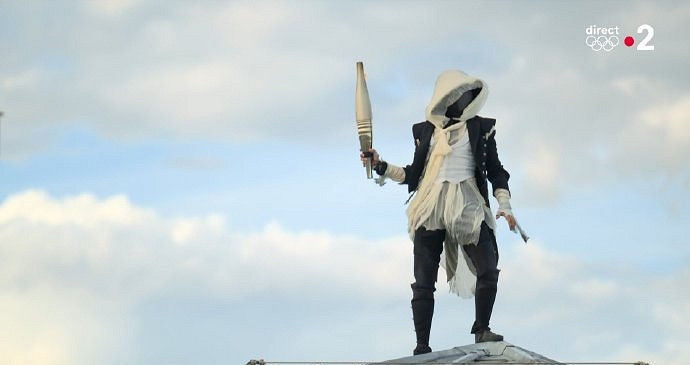 巴黎奧運會開幕式驚現《刺客教條》!飛躍塞納河畔! 巴黎奧運會開幕式驚現《刺客教條》!飛躍塞納河畔!