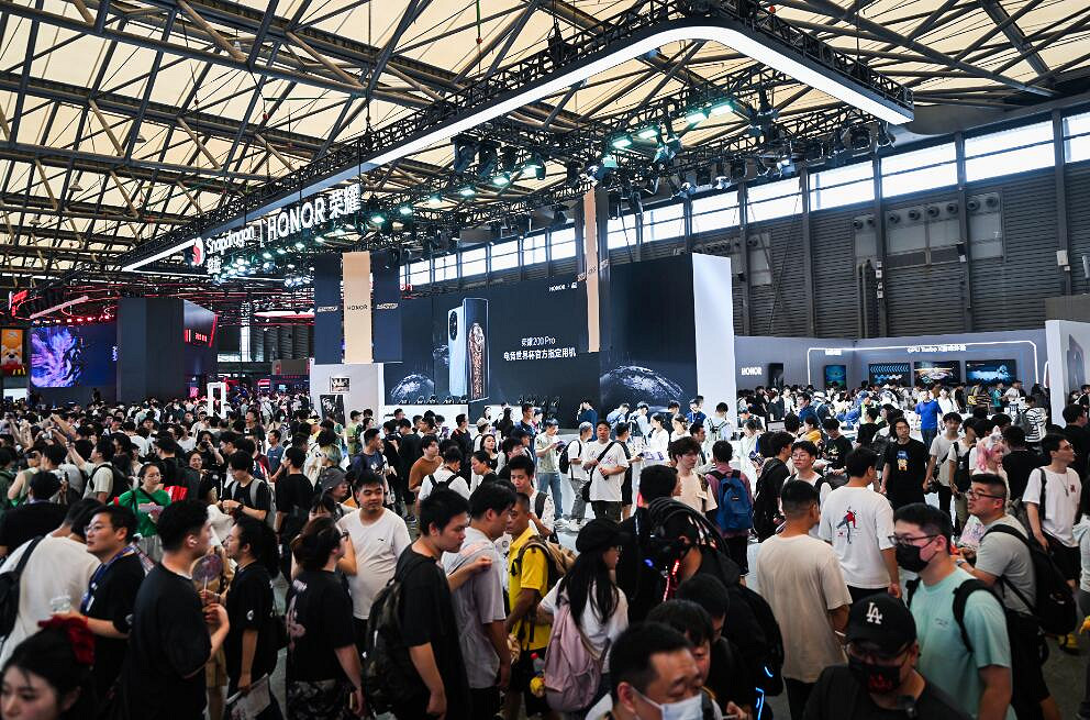 榮耀遊戲中心亮相ChinaJoy,攜手夥伴共建優質遊戲內容生態 榮耀遊戲中心亮相ChinaJoy,攜手夥伴共建優質遊戲內容生態