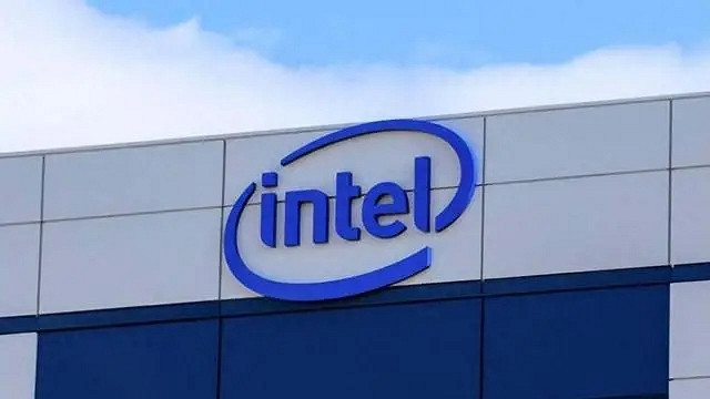 英特爾計劃裁員1.5萬名員工 並將停止所有非必要工作 英特爾計劃裁員1.5萬名員工 並將停止所有非必要工作