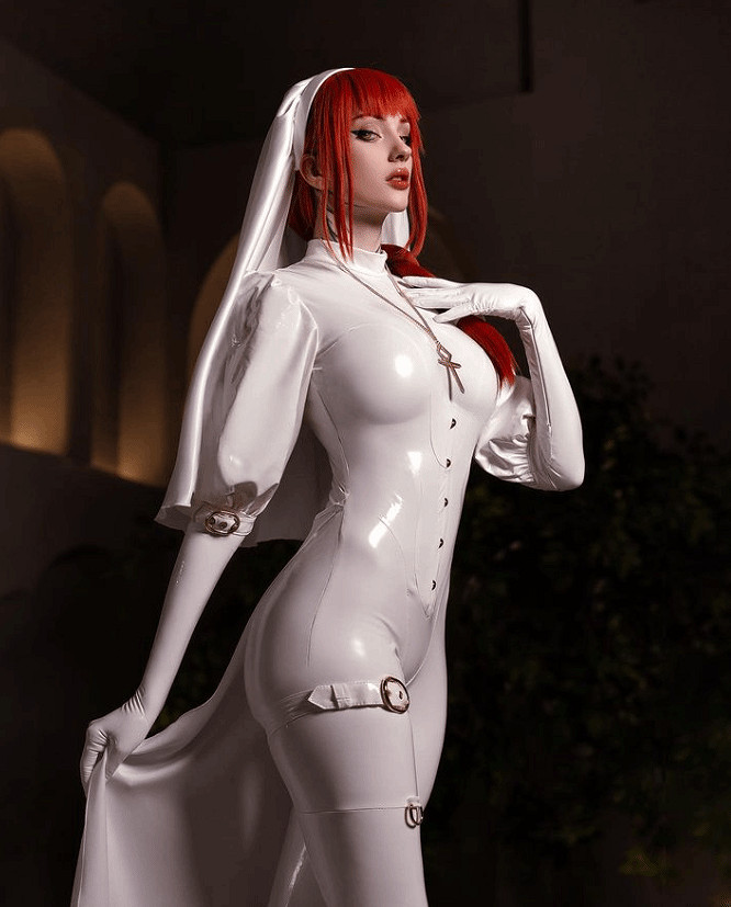 美女COS《劍星》伊芙:肉色膚質戰衣凸顯曼妙曲線! 美女COS《劍星》伊芙:肉色膚質戰衣凸顯曼妙曲線!