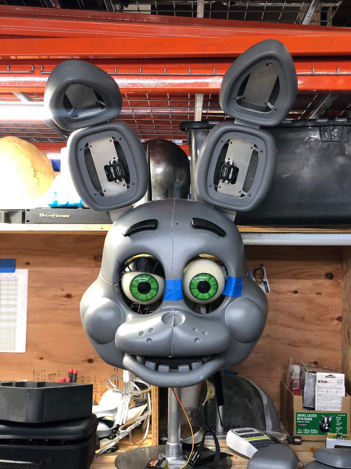 遊改電影《玩具熊的五夜後宮2》公布劇本 僅1份為真 遊改電影《玩具熊的五夜後宮2》公布劇本 僅1份為真