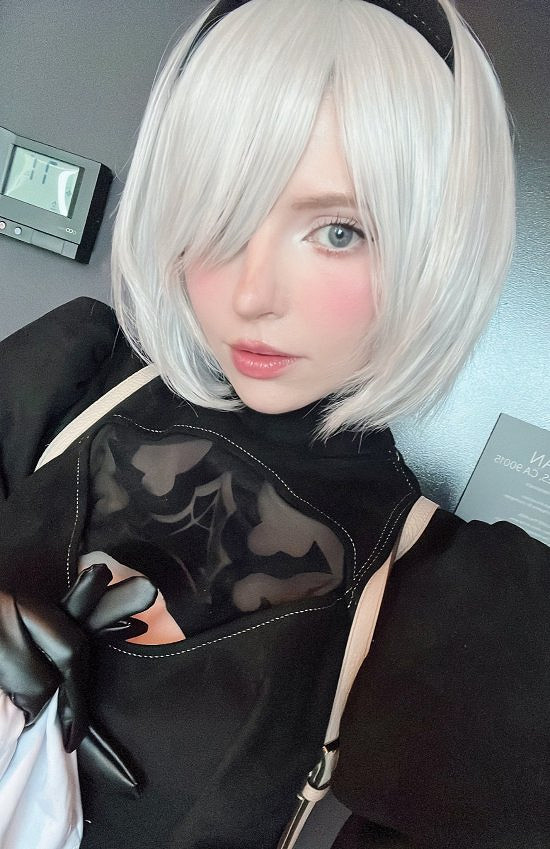 艾什莉體模COS《尼爾》2B小姐姐 性感美腿過於惹眼！