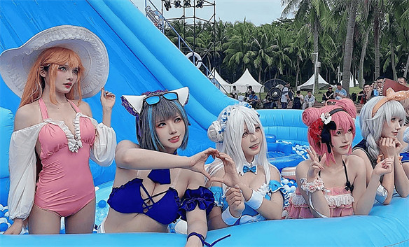 “真好啊,我還在玩碧藍航線” “真好啊,我還在玩碧藍航線”