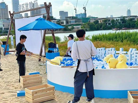 “真好啊,我還在玩碧藍航線” “真好啊,我還在玩碧藍航線”