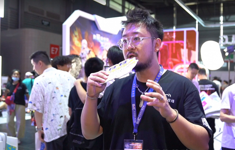 Evnia遊戲顯示器:各有各Young玩家遊戲生活的最佳搭子 Evnia遊戲顯示器:各有各Young玩家遊戲生活的最佳搭子