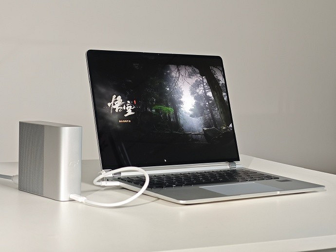 華為MacBook能玩《黑神話》 外接顯卡盒平均可達61幀 華為MacBook能玩《黑神話》 外接顯卡盒平均可達61幀