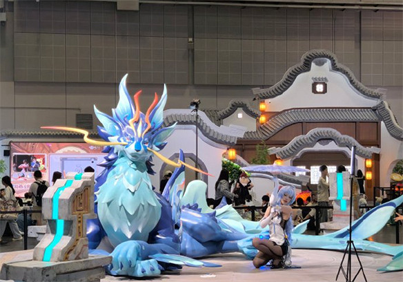 大偉哥真情流露，檢察官Cos芙寧娜