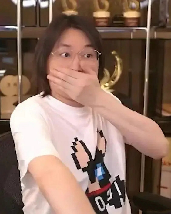 《黑神話:悟空》首日主播張大仙成“第一位受害者” 《黑神話:悟空》首日主播張大仙成“第一位受害者”