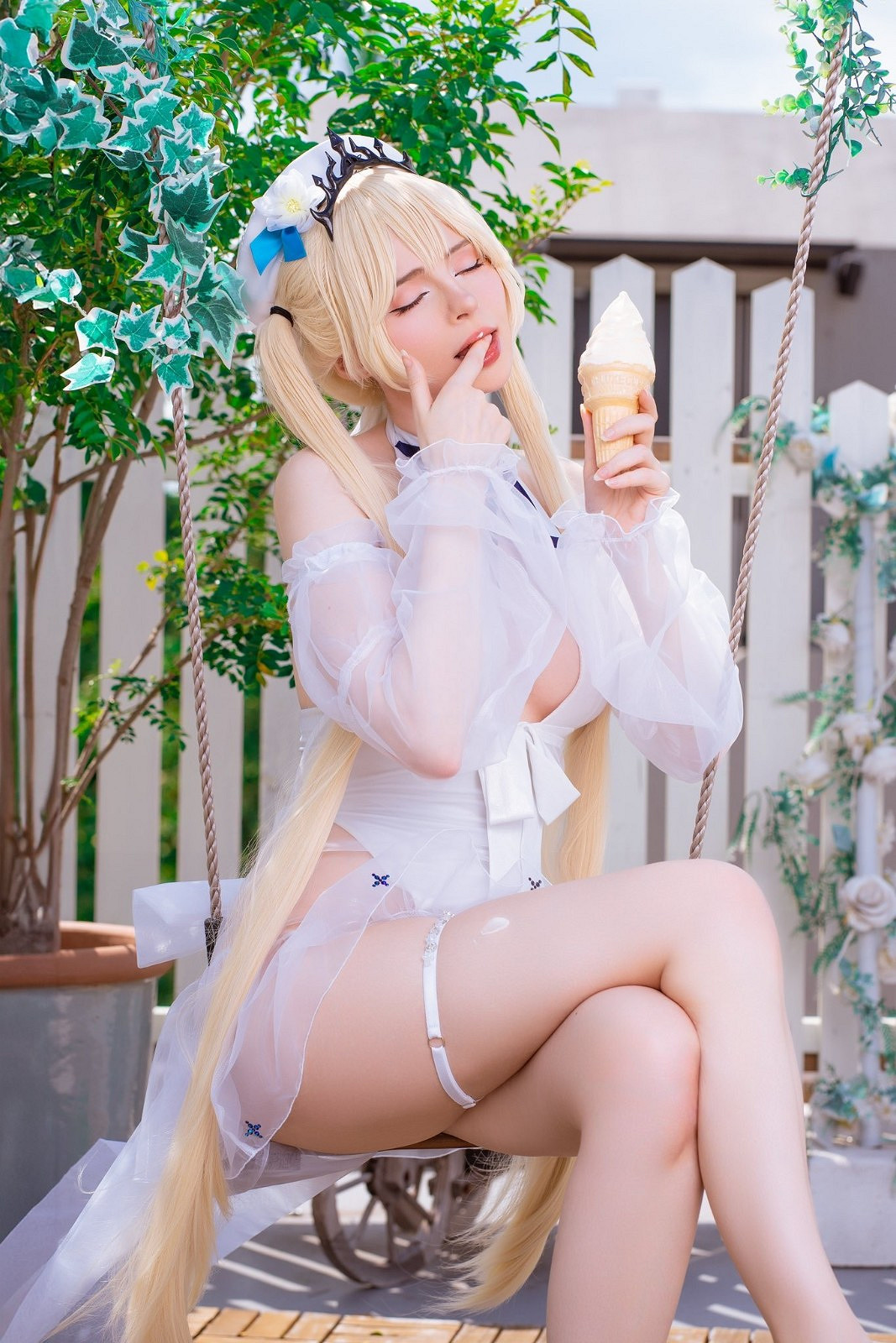 艾什莉體模COS《碧藍航線》泳裝伴爾維 純潔又性感！