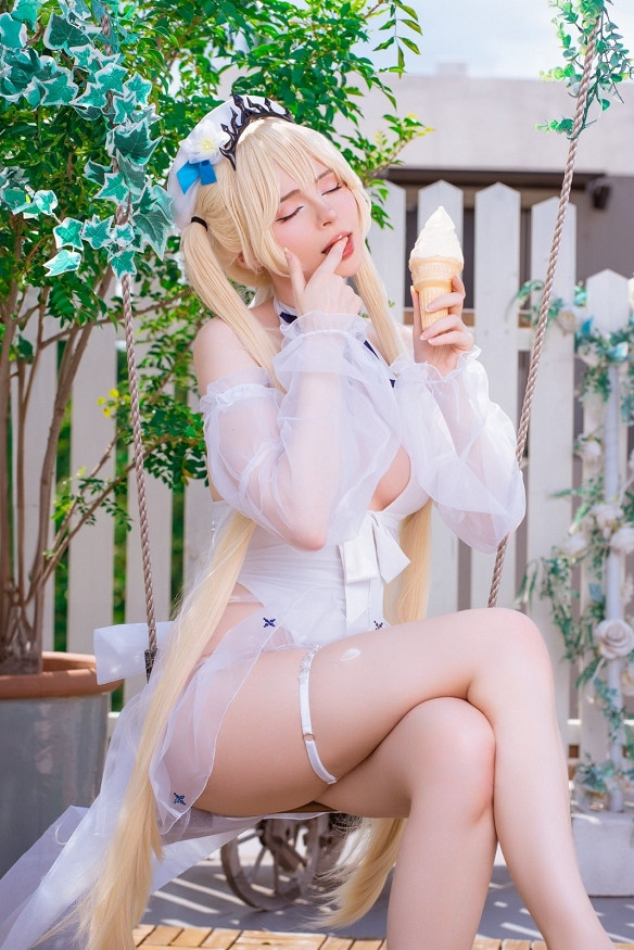 艾什莉體模COS《絕區零》艾蓮 愛吃棒棒糖的冷酷女僕