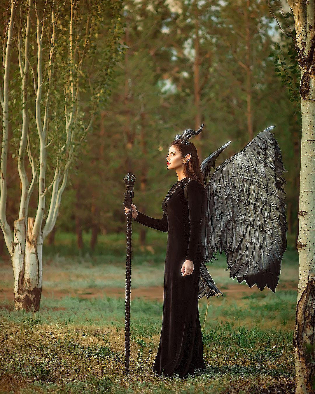 國外美女COS《巫師》希裡太還原 官方也來轉發點讚！