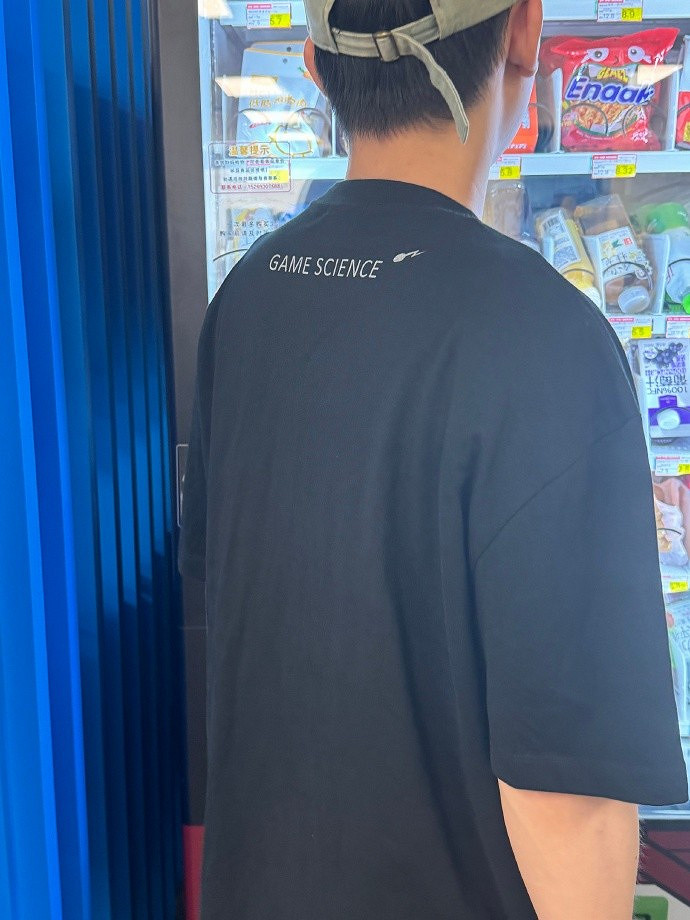 《黑神話:悟空》連動京東推出多款周邊!穿搭登熱搜 《黑神話:悟空》連動京東推出多款周邊!穿搭登熱搜