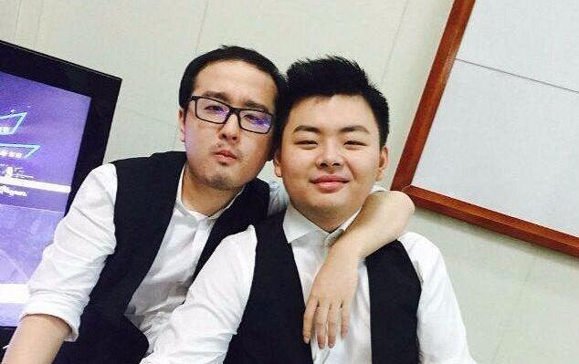 《英雄聯盟》知名解說組合“德雲色”正式宣布解散