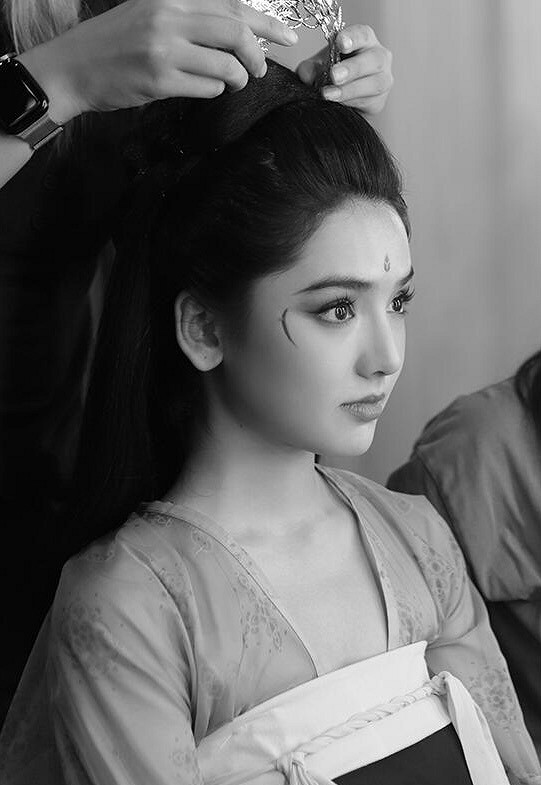 《黑神話：悟空》蜘蛛精二姐曬新COS照 更靈動溫婉了