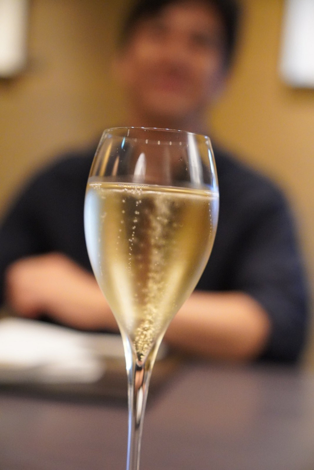 小島秀夫慶祝61歲生日 西島秀俊送了一把玩具霰彈槍