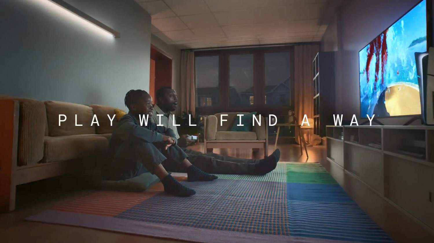 《宇宙機器人》真人宣傳片 現已登陸PS5平台 《宇宙機器人》真人宣傳片 現已登陸PS5平台