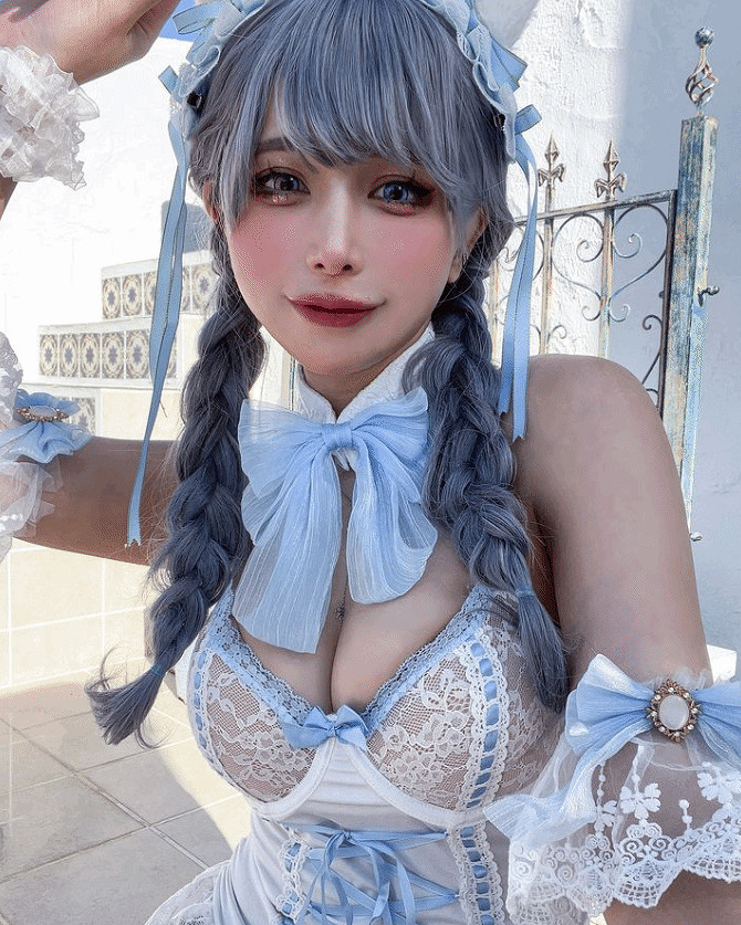 櫻花妹COS《尼爾》2B小姐姐 這誘人大白腿也太還原了