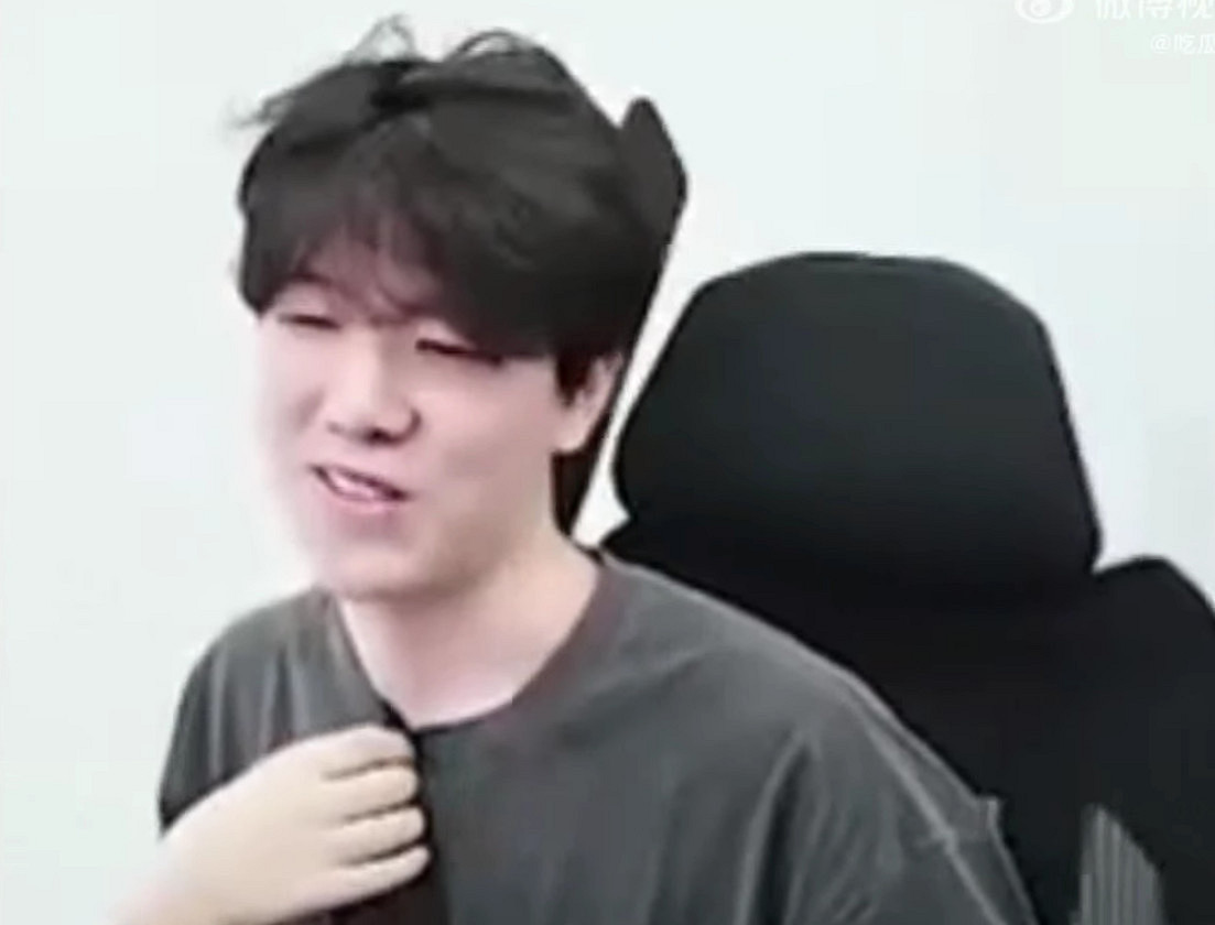 TheShy是否複出近日再登微博熱搜,電競圈熱議不斷 TheShy是否複出近日再登微博熱搜,電競圈熱議不斷