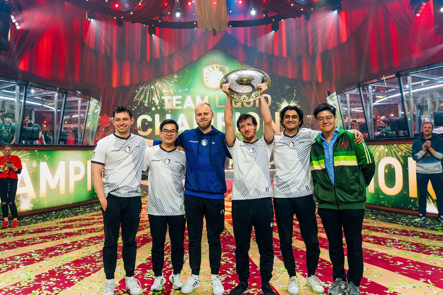 《DOTA2》TI13液體奪冠 晉級TI雙冠俱樂部殿堂 《DOTA2》TI13液體奪冠 晉級TI雙冠俱樂部殿堂